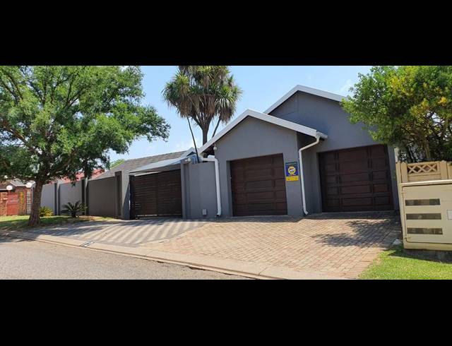 5 BEDROOM HOUSE FOR SALE IN ATLASVILLE